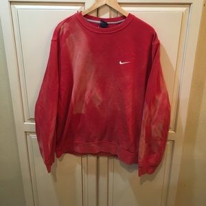 nike mini swoosh crewneck